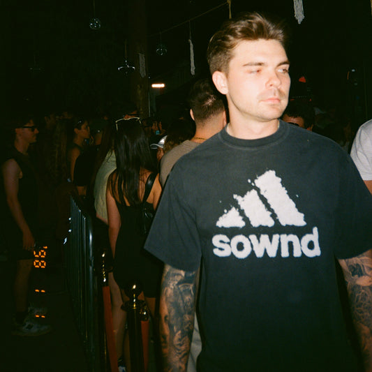 THREE STRIPES T-SHIRT