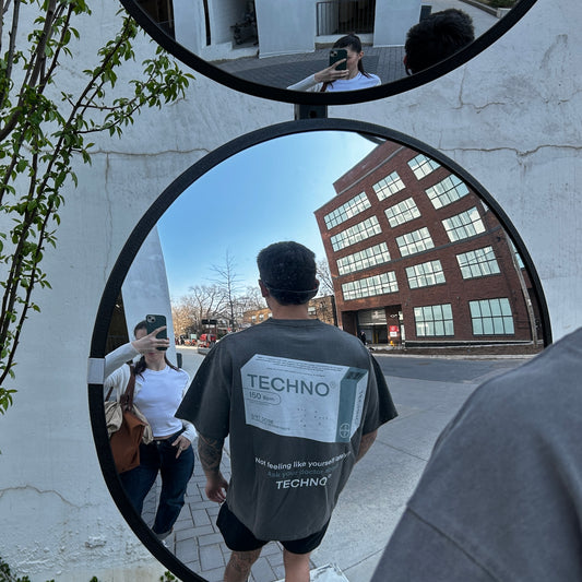 TECHNO PILLS T-SHIRT