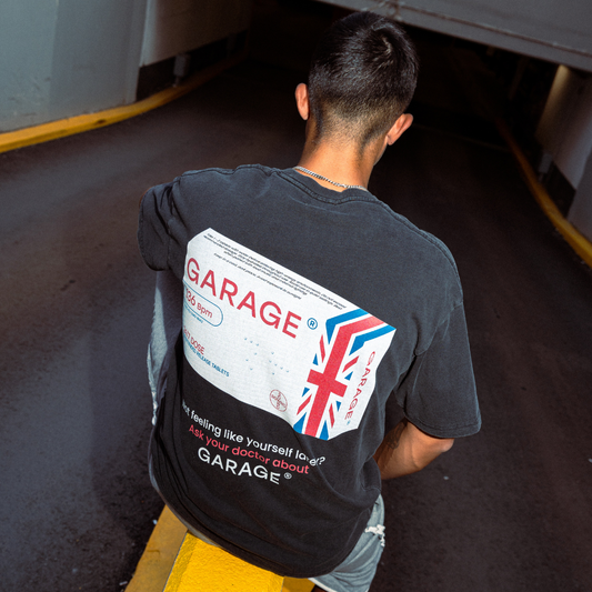 GARAGE PILLS T-SHIRT
