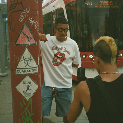 ROLLING AND STONED T-SHIRT
