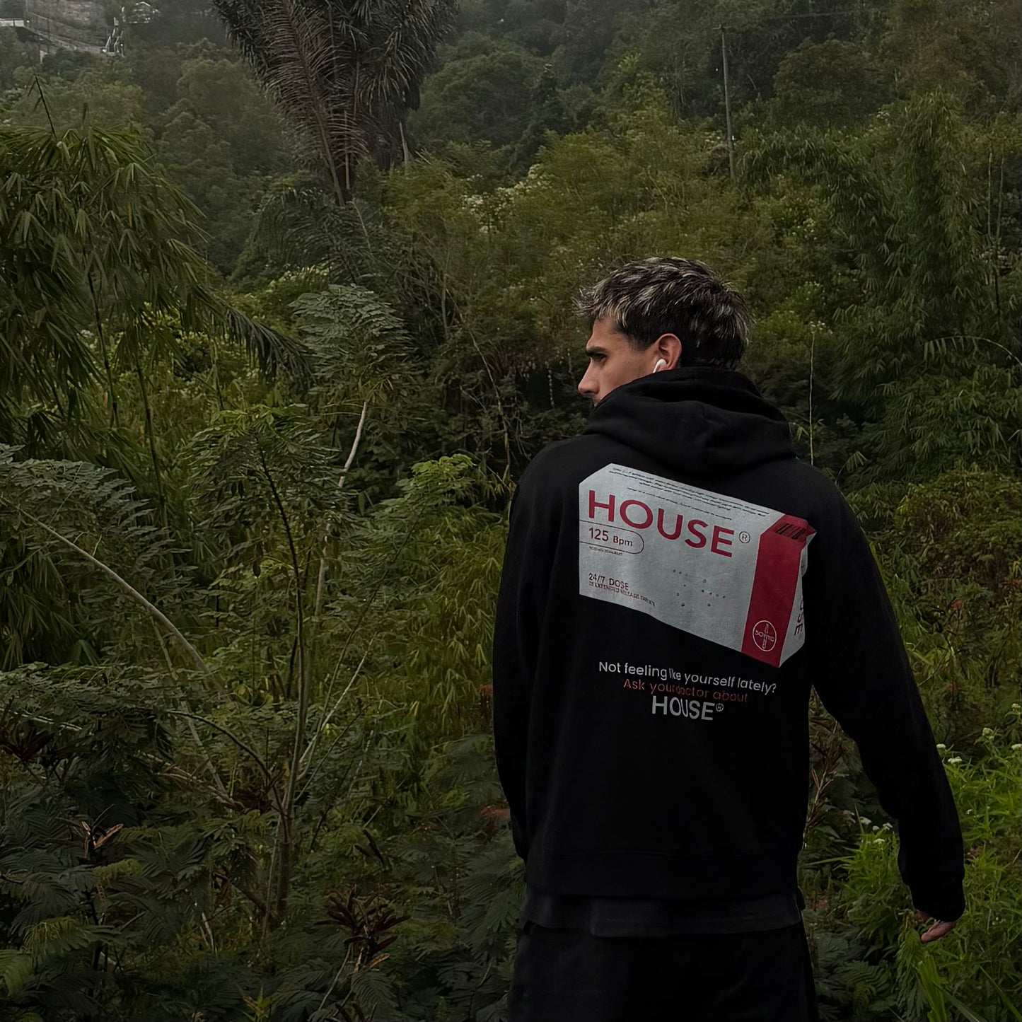 HOUSE PILLS HOODIE