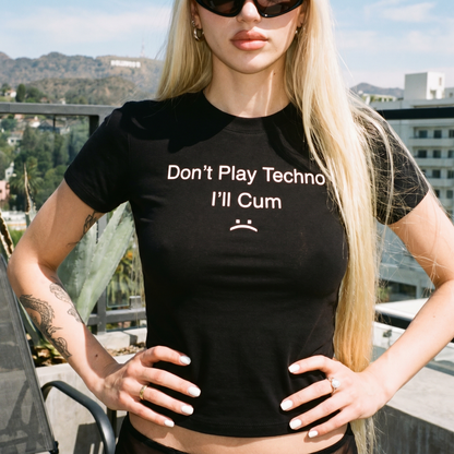 DON'T PLAY TECHNO BABY TEE